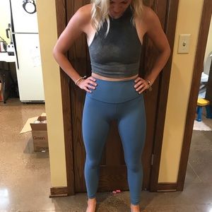 Lululemon size 4 align pant